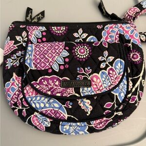 Vera Bradley Lizzy Crossbody. Alpine floral 
2015 winter collection retired